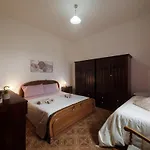 Su Cramu Apartmán *